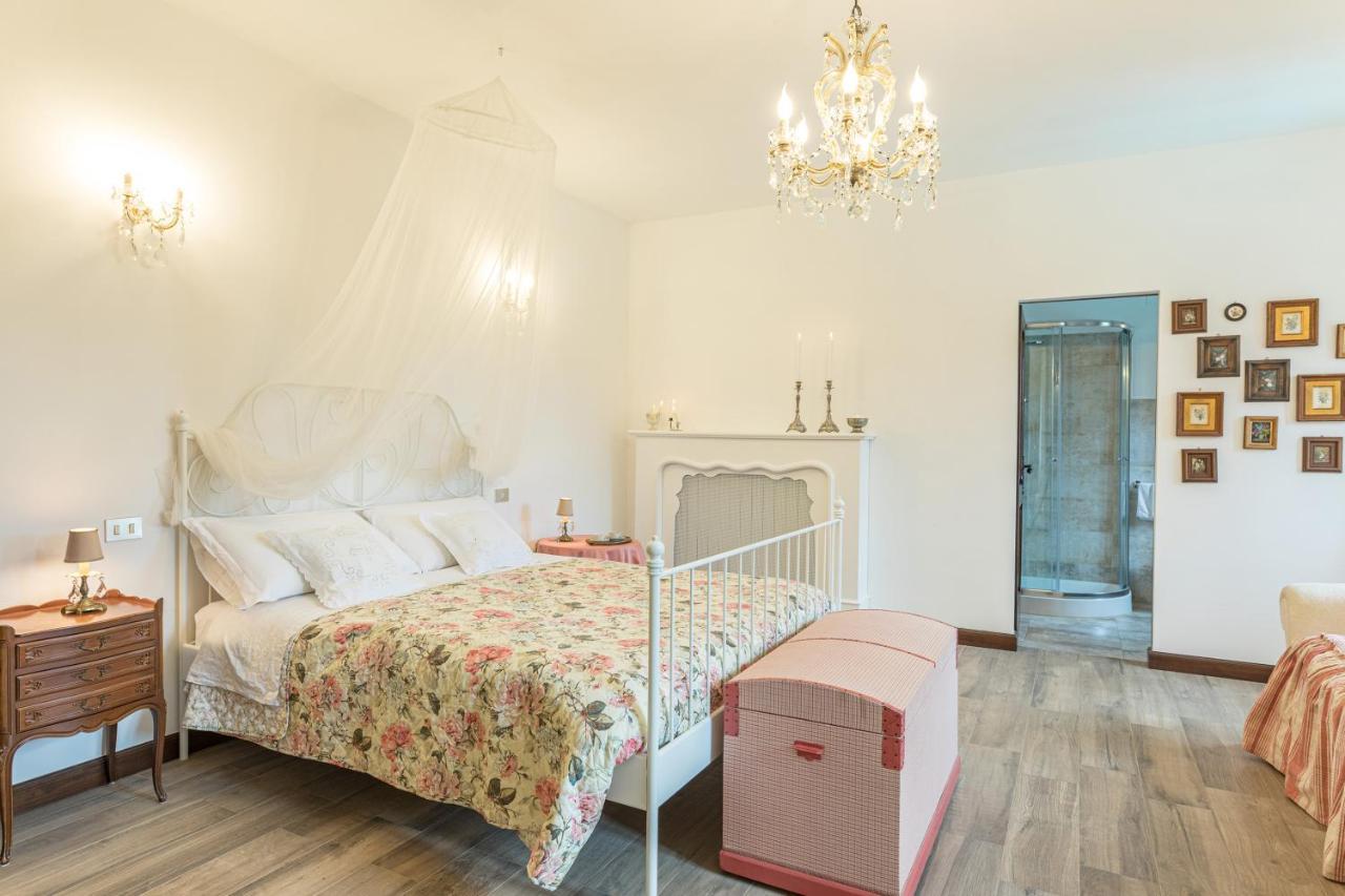 L'Aurora Bed & Breakfast Todi Bagian luar foto